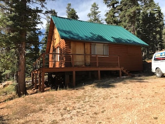 5730 W Mountain Lion Dr, Duck Creek Village, UT 84762