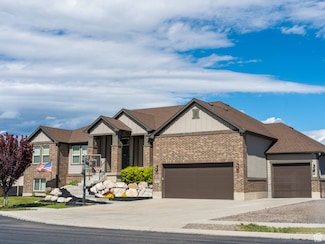 3552 S 5250 W Unit 13, Hooper, UT 84315