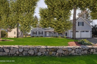 66 Simsbury Rd, Stamford, CT 06905