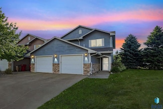 6501 S Santa Rosa Place, Sioux Falls, SD 57108