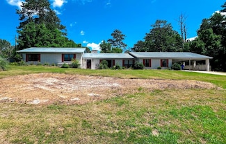 405 Wilson Dr, Troy, AL 36079
