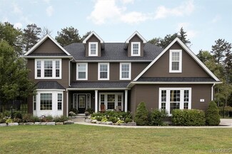 8 Knoche Way, Orchard Park, NY 14127
