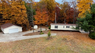 151 E Shelby Rd, Shelby, MI 49455