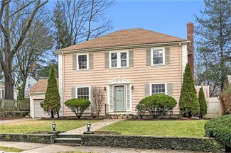 60 Capwell Ave, Pawtucket, RI 02860