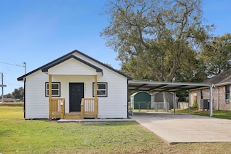 4021 Atlantic Rd, Port Arthur, TX 77642