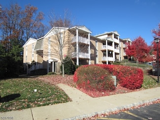 164 Vista Dr, Cedar Knolls, NJ 07927