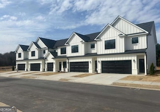 208 Starr Cir, Stockbridge, GA 30281