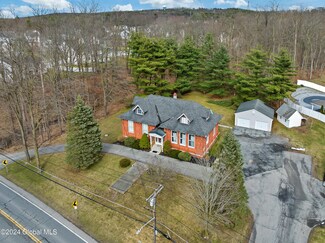 289 Consaul Rd, Albany, NY 12205