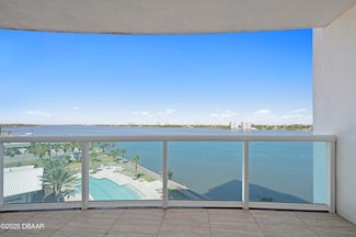 241 Riverside Dr Unit 704, Holly Hill, FL 32117