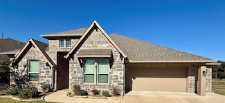 218 Oakcrest Dr, Justin, TX 76247