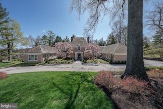 345 Fishers Rd, Bryn Mawr, PA 19010