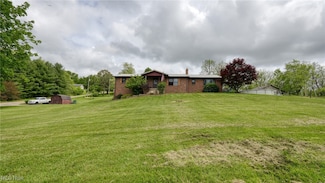 2631 Coopermill Rd, Zanesville, OH 43701