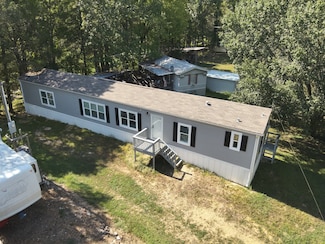 25 Marble Ln, Linden, TN 37096