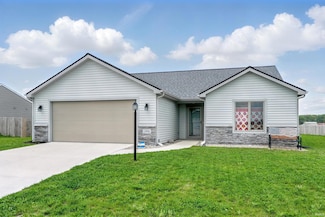 1806 Waynedale Dr, Garrett, IN 46738