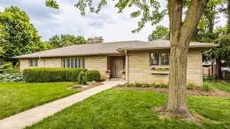 4415 N Illinois St, Indianapolis, IN 46208