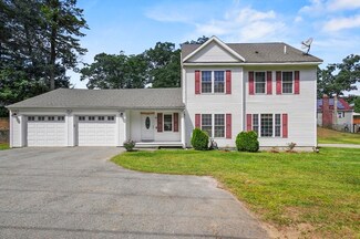 108 Willowdale Rd, Tyngsboro, MA 01879