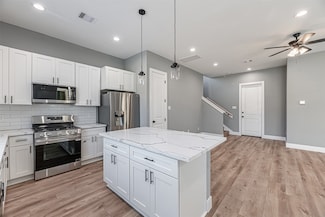 2020 Wavell St, Houston, TX 77088