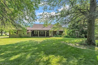 9708 Harrison Rd, Wakeman, OH 44889