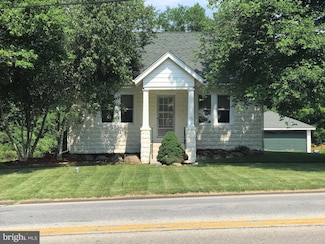 117 S Trooper Rd, Norristown, PA 19403