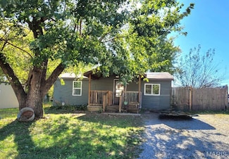 1033 Madison 218, Fredericktown, MO 63645