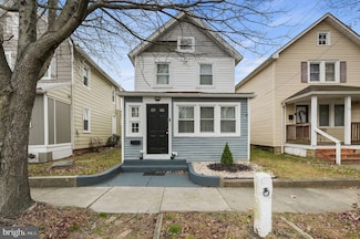 17 Kirkwood St, Dover, DE 19904