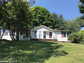 1685 Blair St, Christiansburg, VA 24073