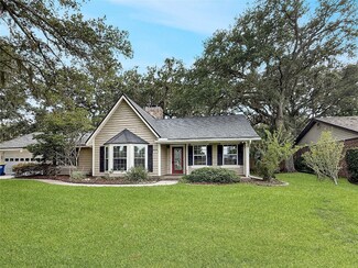 2003 Sunrise Dr, Fernandina Beach, FL 32034