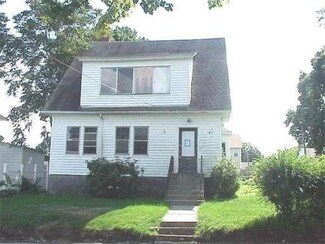28 Northboro St, Worcester, MA 01604