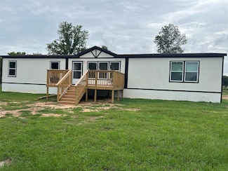 38769 Woodland Lakes Dr, Hempstead, TX 77445