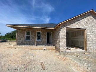 1959 Glen Manor Ct, Lincolnton, NC 28092