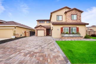 1974 Gus Villalta Dr, Los Banos, CA 93635