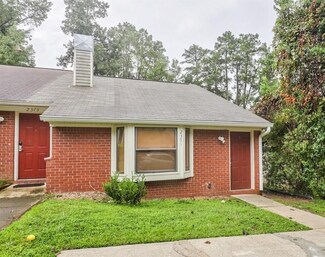 2371 Tina Dr, Tallahassee, FL 32301