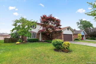 18068 Autumn Ln, Macomb, MI 48044