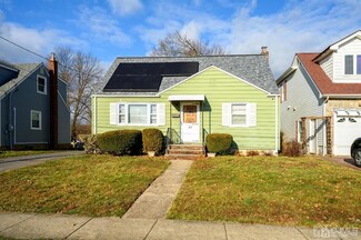 183 Midfield Rd, Colonia, NJ 07067