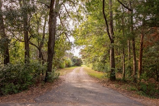 1205 Lighthouse Blvd, Charleston, SC 29412