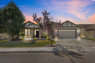 2935 Crosswater Loop, Richland, WA 99354
