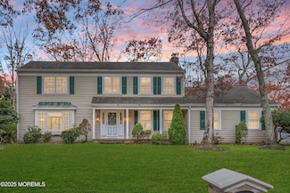 212 Rivers Edge Ln, Toms River, NJ 08755