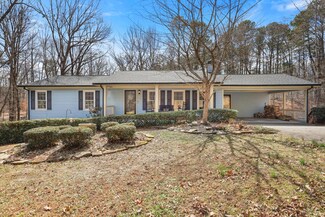 2021 Ashton Ln SE, Dalton, GA 30721