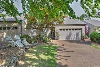 601 Woodlawn Dr, Fairfield Bay, AR 72088