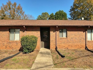 500 Cokesbury St, Greenwood, SC 29649