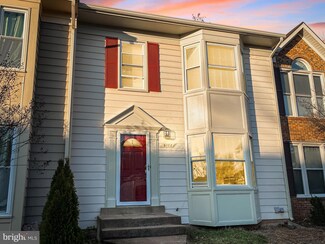 5172 Glen Meadow Dr, Centreville, VA 20120