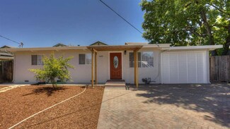1420 Chilco St, Menlo Park, CA 94025