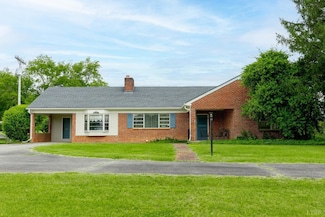 1094 Pigeon Run Rd, Gladys, VA 24554