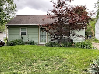 1838 E Whitmer St, Decatur, IL 62521