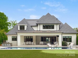 2343 Vernon Dr, Charlotte, NC 28211
