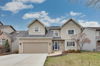 512 Blackhawk Dr, Westmont, IL 60559