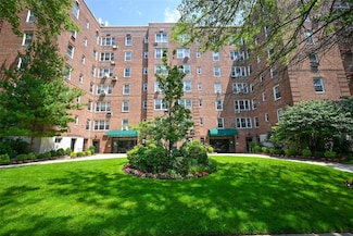 26-21 Union St Unit 1B, Flushing, NY 11354