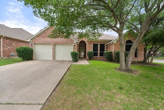 6319 Woolwich Dr, Arlington, TX 76001