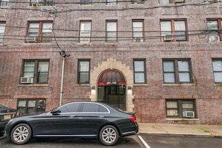 527-29 34th St Union Ct Unit B4, Union City, NJ 07087