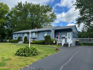 550 Lepes Rd, Somerset, MA 02726